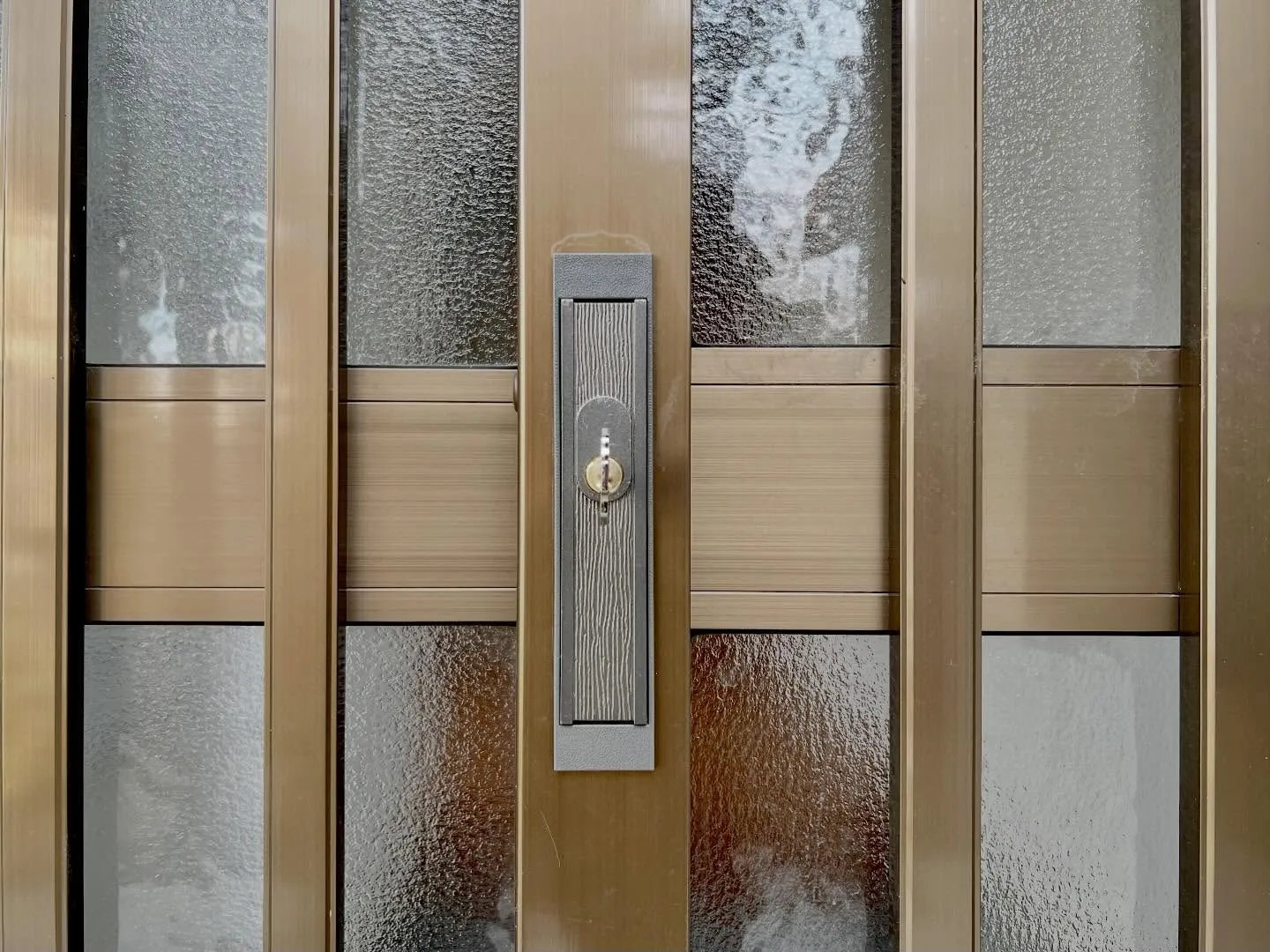 【現場レポート】引戸錠の誤った取り付けによるトラブル対応