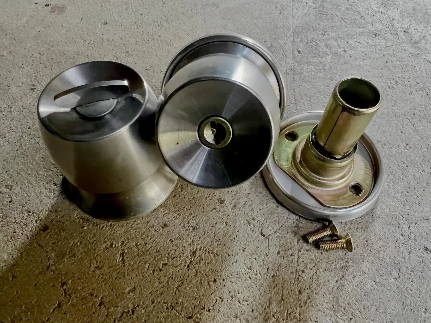 【倉庫の鍵を安全にアップデートしました。