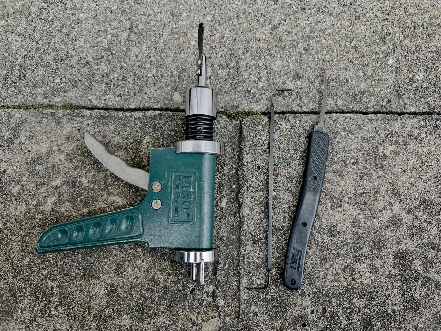 【高所の設備扉の鍵紛失…安全第一で無事解錠しました】