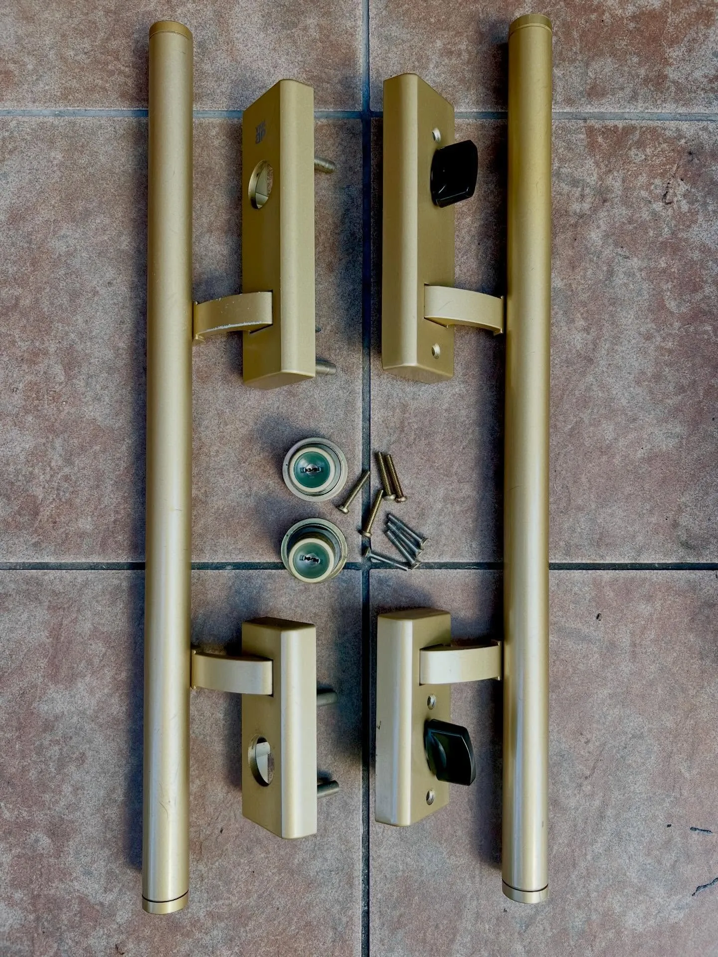 【鍵の回りが悪い症状から判明|積水建売仕の標準グレードYKK...