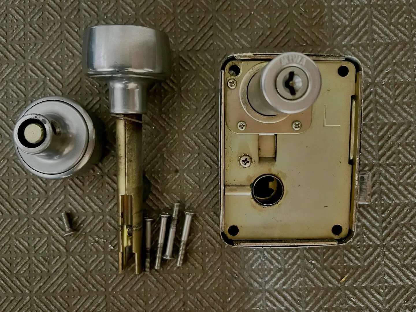 【中古物件の見えないリスクを断つ。