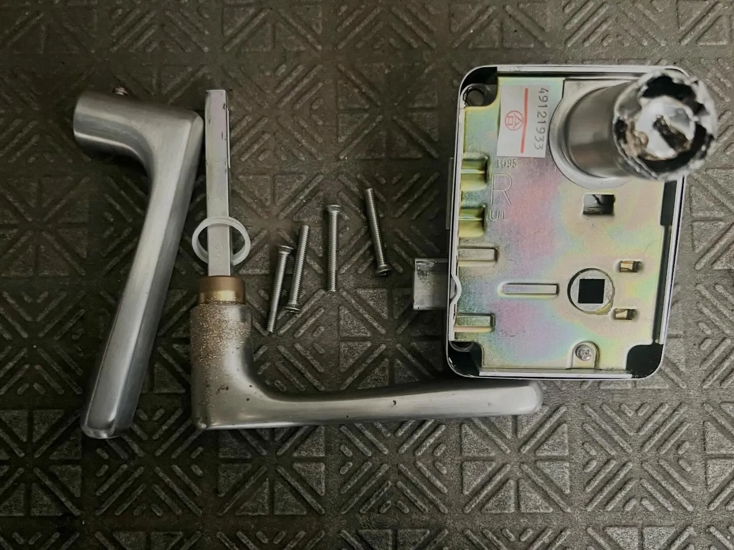 【昭和47年築マンションでのご依頼】