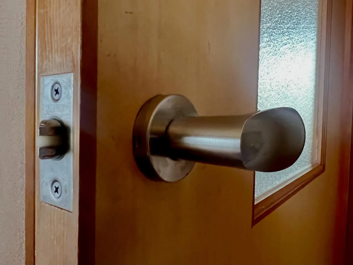 【朝イチの違和感は、放置すると閉じ込めリスクに変わります。