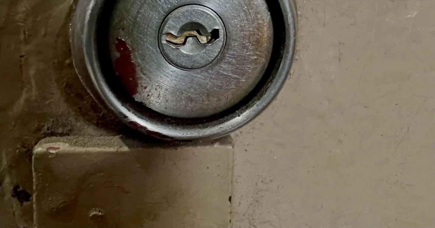 🔑 どこも無理と言われたBHシリンダーの鍵折れ救出｜交換NG...