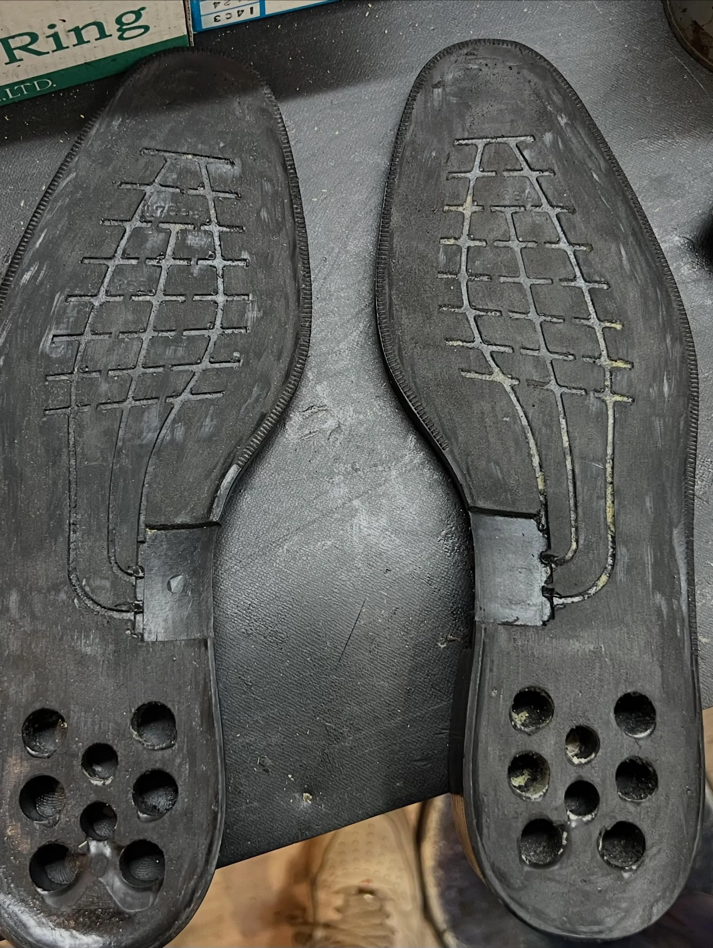 👞 靴修理『接着修理』