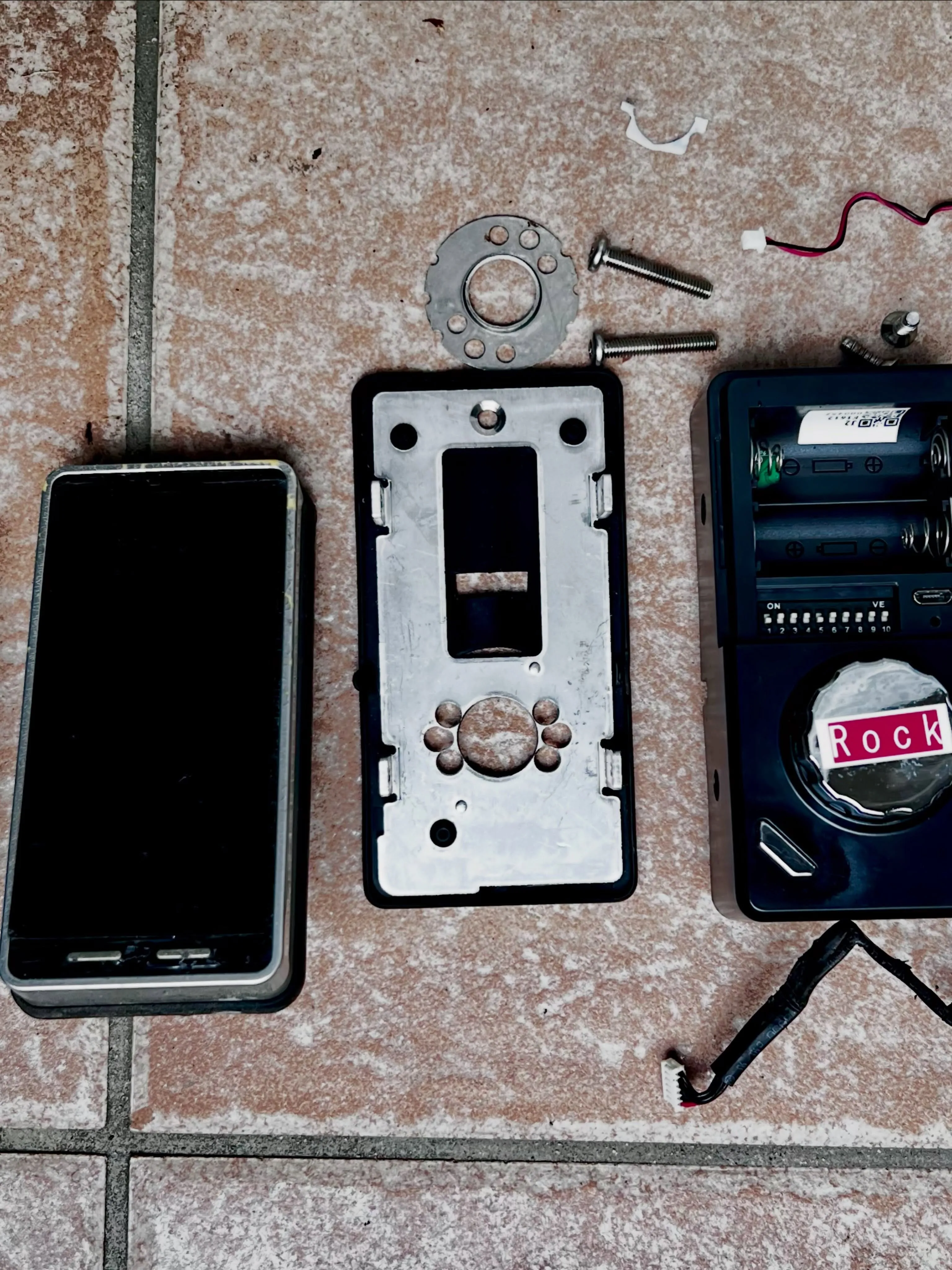 【猛暑40度の中でスマートロック4時間格闘、廃盤トラブルを乗...